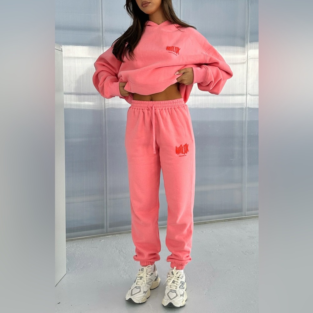 White Fox sweatpants size M